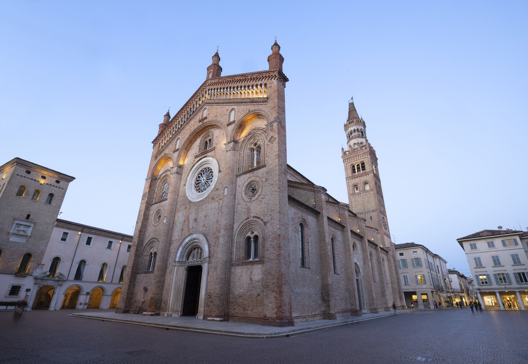 The magnificent Duomo di Santa Maria Assunta cathedral in Crema, Italy — sedmak