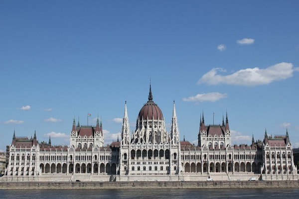 <p>The monumental Parliament building.</p> The monumental Parliament building.