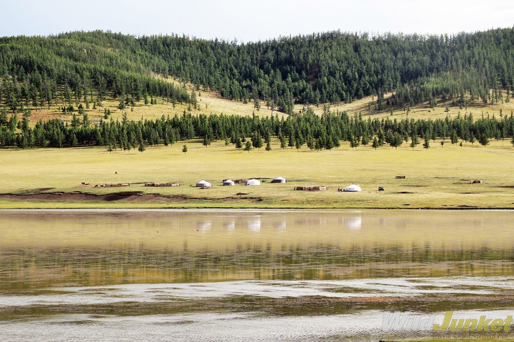 A lake near the Tsenkher hot springs.