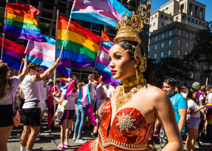 Thailand: Bangkok Sees First LGBTQ Pride March In Years – DW – 06