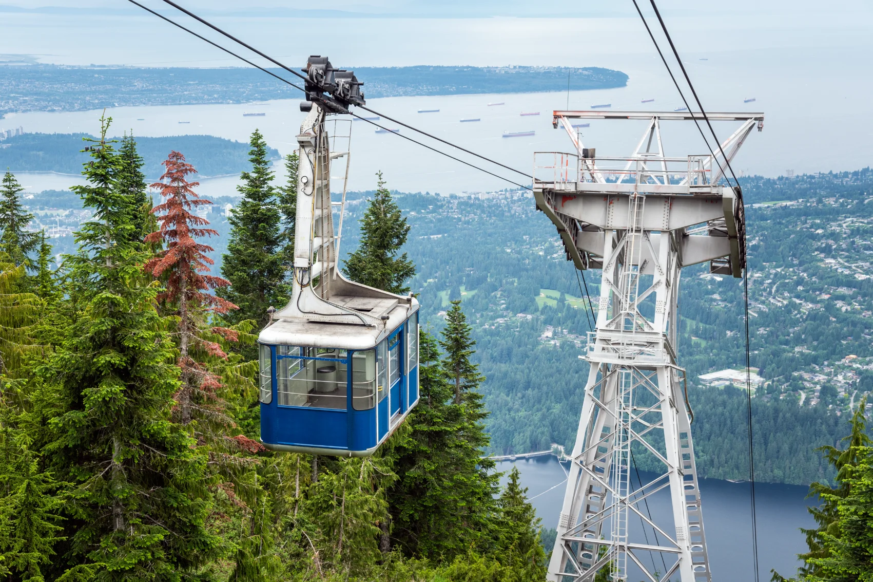 The aerial tramway on Grouse Mountain, Vancouver