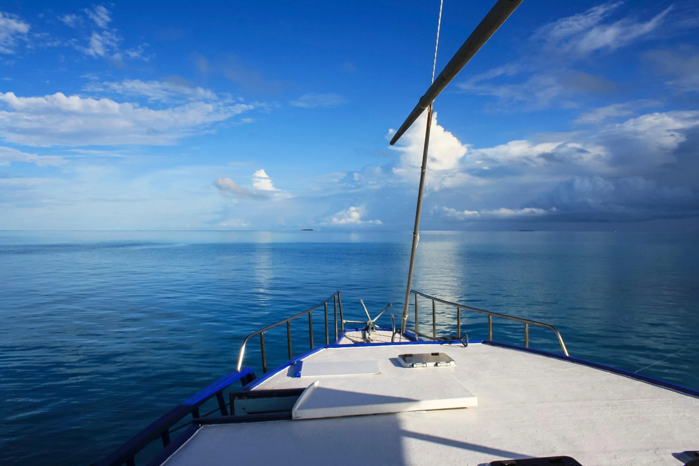 The view of the Maldives and the Indian Ocean from a dhoni boat