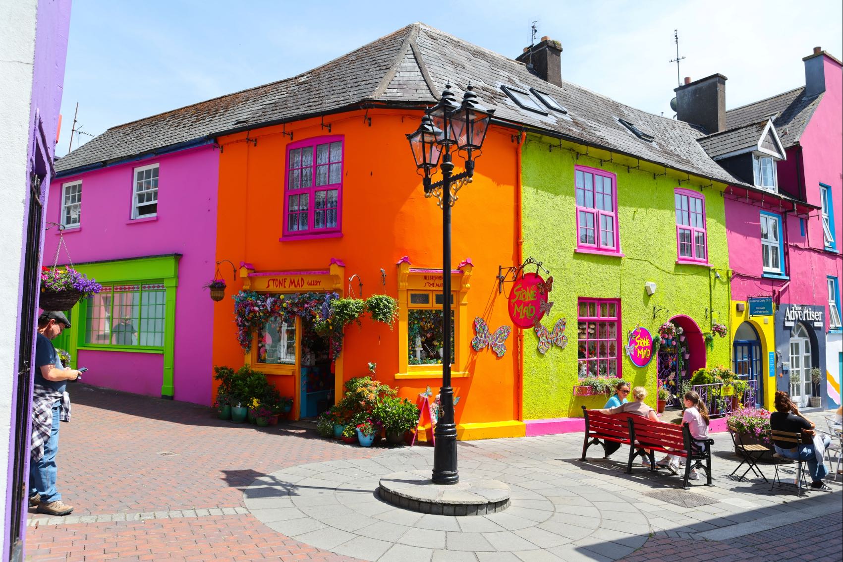 Brightly-coloured houses in the historic port town of Kinsale in County Cork &mdash; MOF