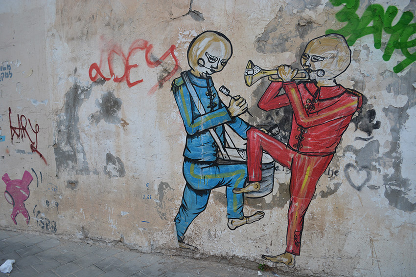 Here is the work of well-known Israeli street artist Dede. Photo courtesy Cailin O'Neil.