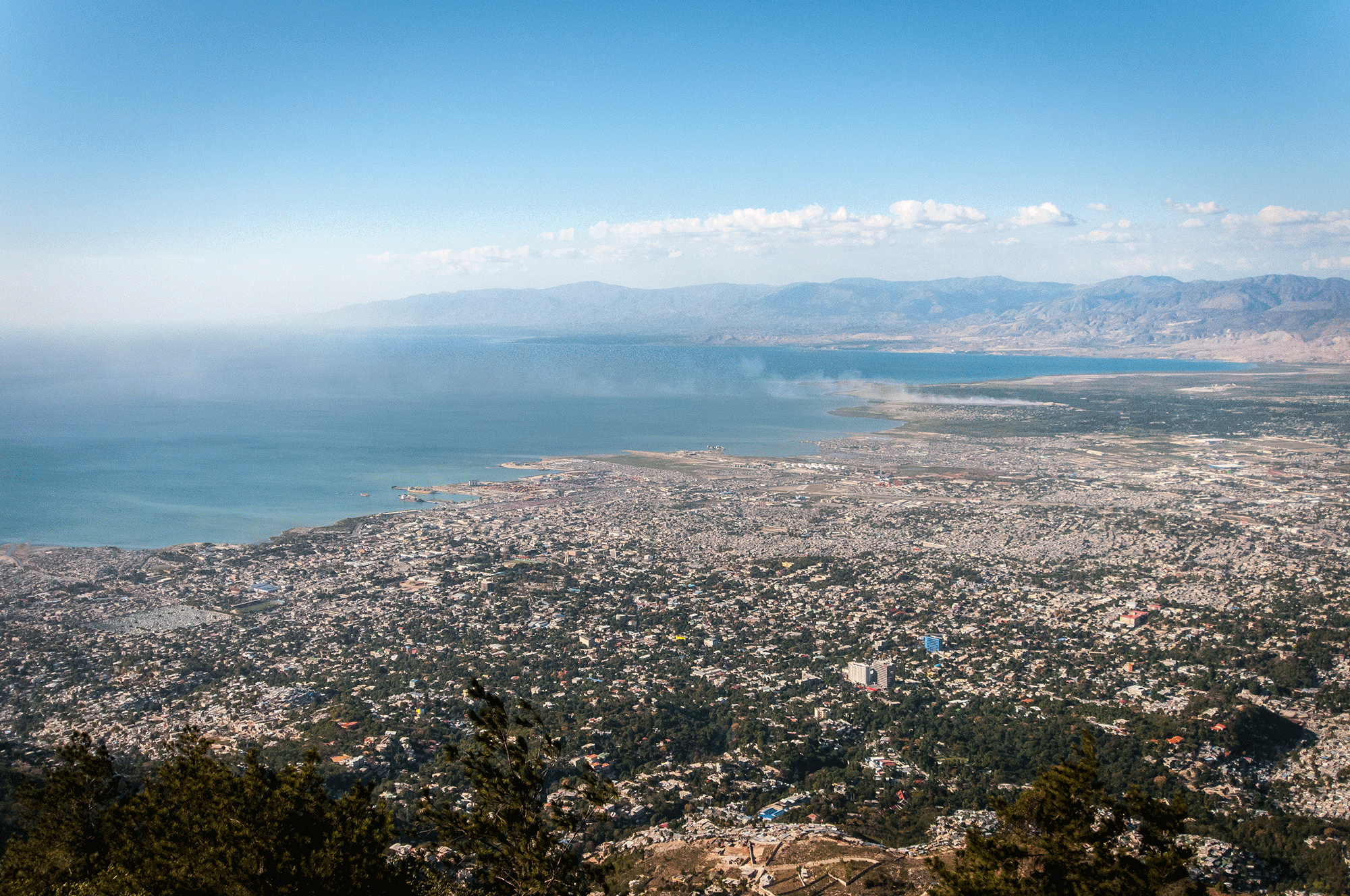 Haiti shares a 390km (242 mi) border with the Dominican Republic.