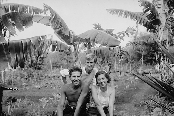 The "Baroness" and her two lovers on Floreana Island, Galapagos. Archival photo.